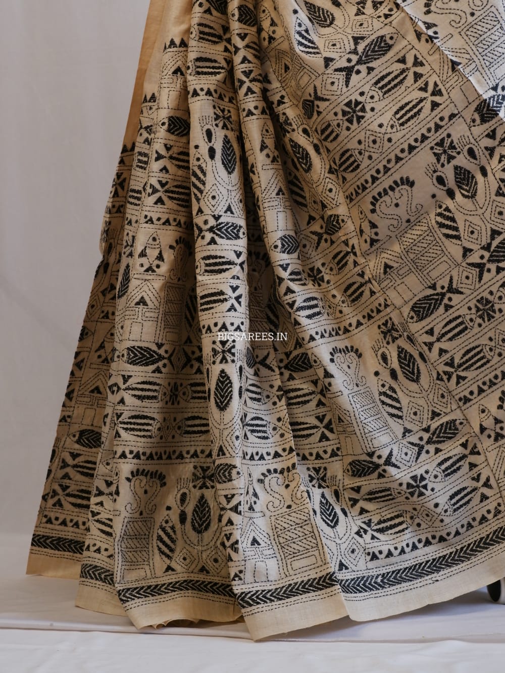 Kantha Stitch Hand Embroidered Saree | Gachi Tussar Silk | Beige