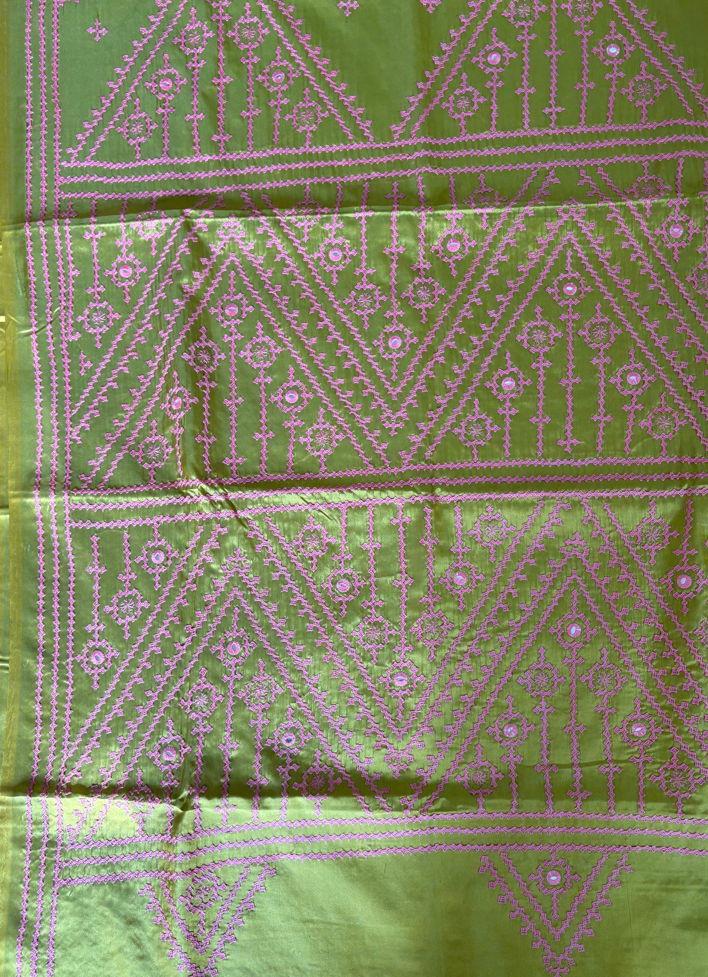 Gujrati Stitch/Kutch Hand Embroidered Art Silk Saree