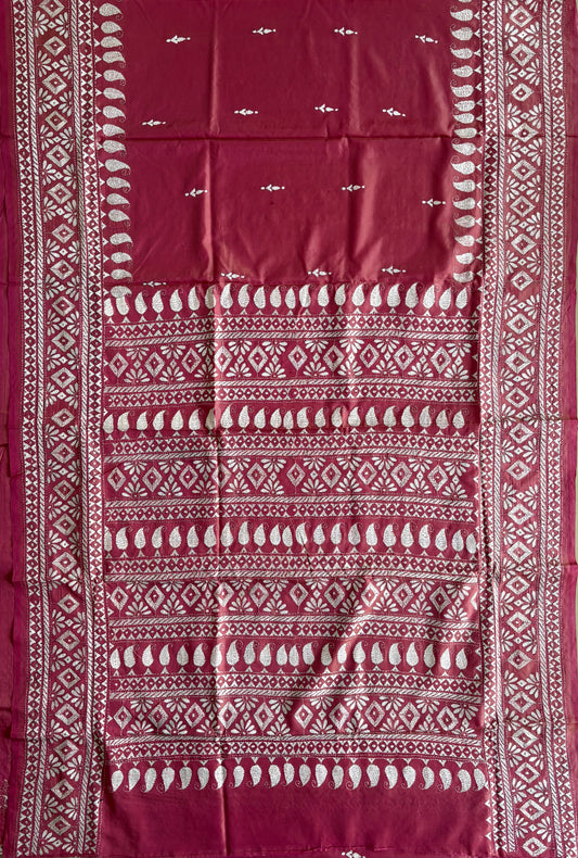 Off white hand embroidered Kantha stitch Saree in Art silk