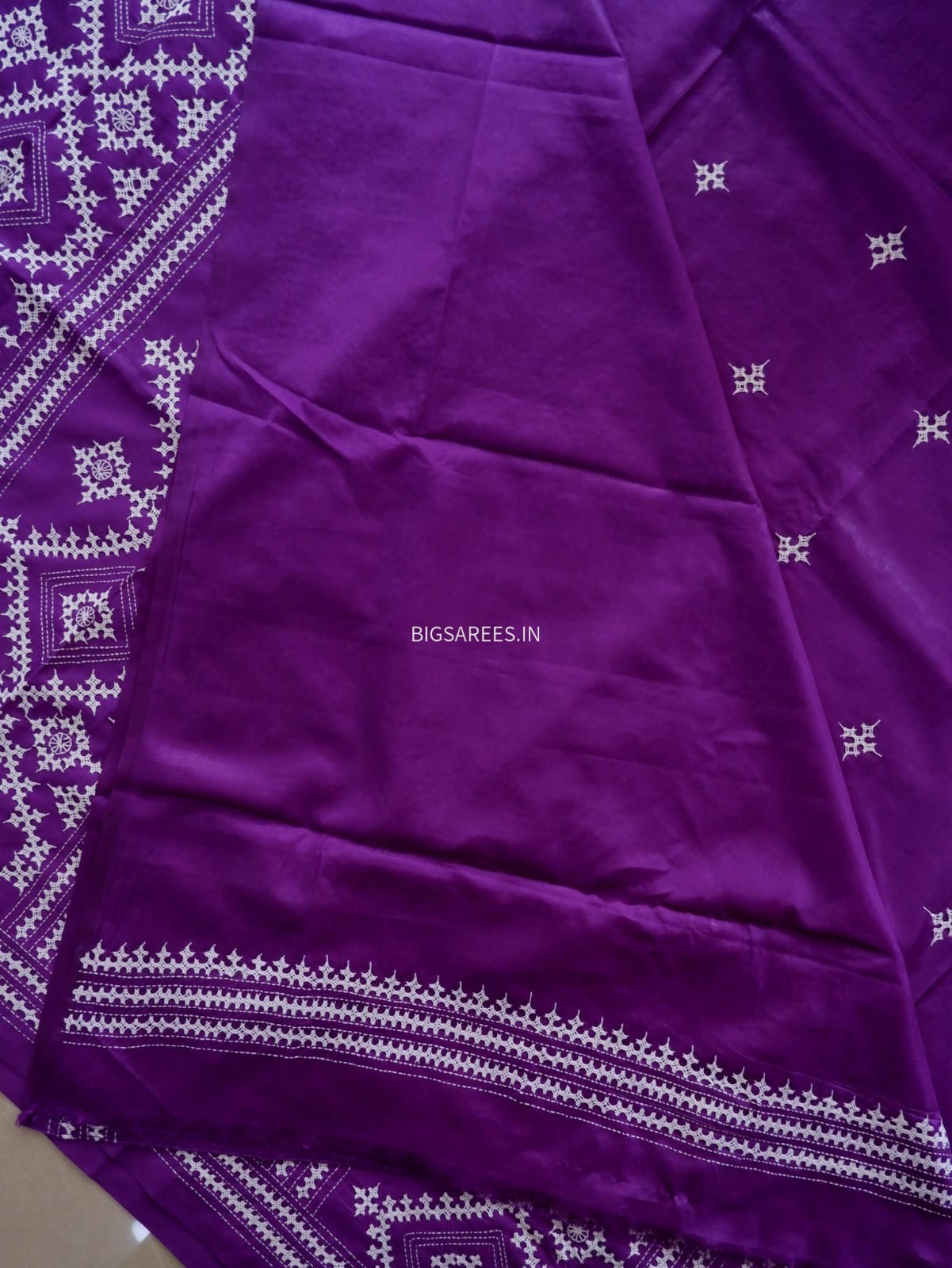 Kutchi/Gujarati Hand Embroidered Saree  | Blended Bangalore Silk / Art Silk | Plum Red