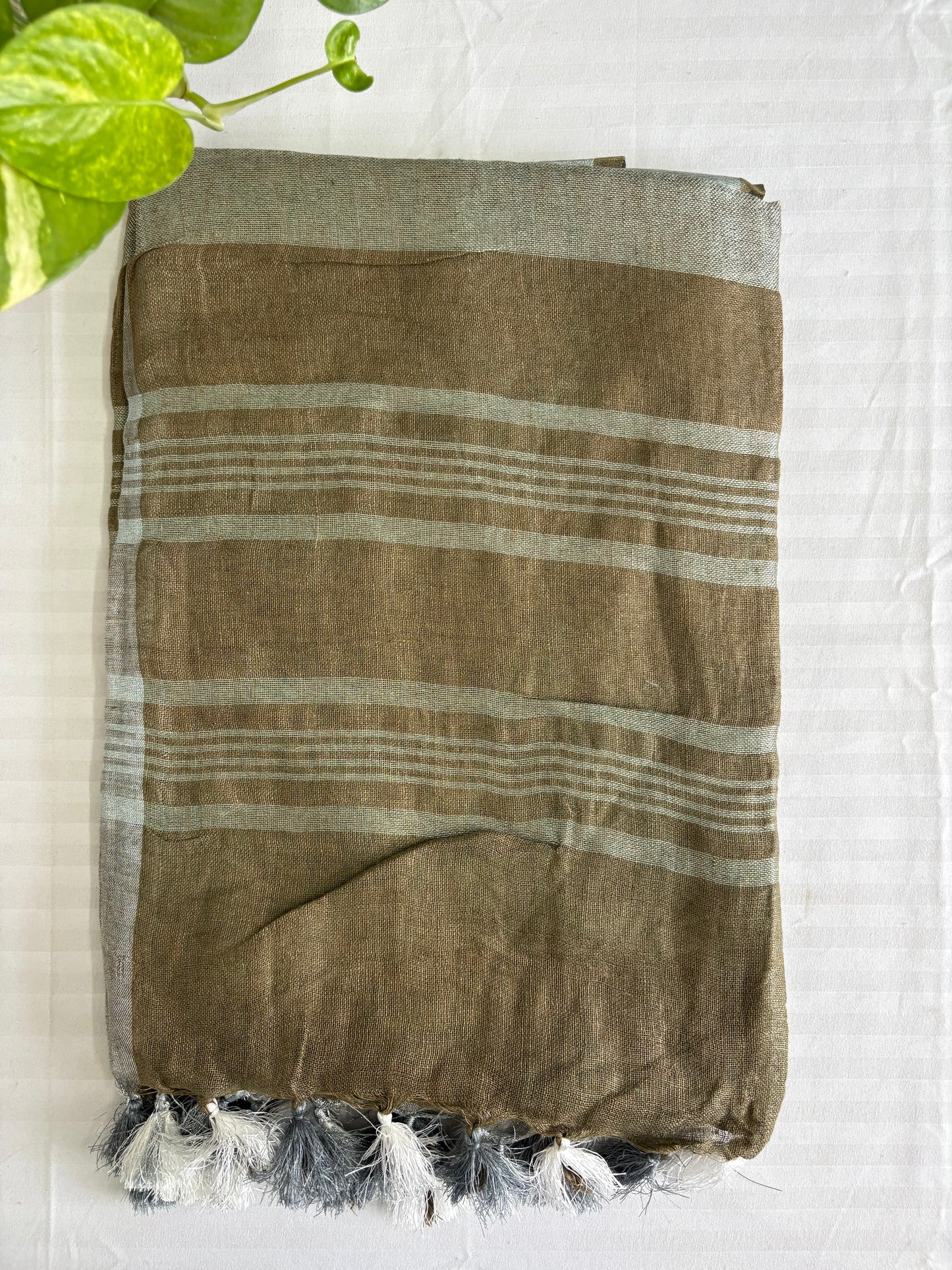 Brown silver pure Linen By Linen Saree With running Blouse