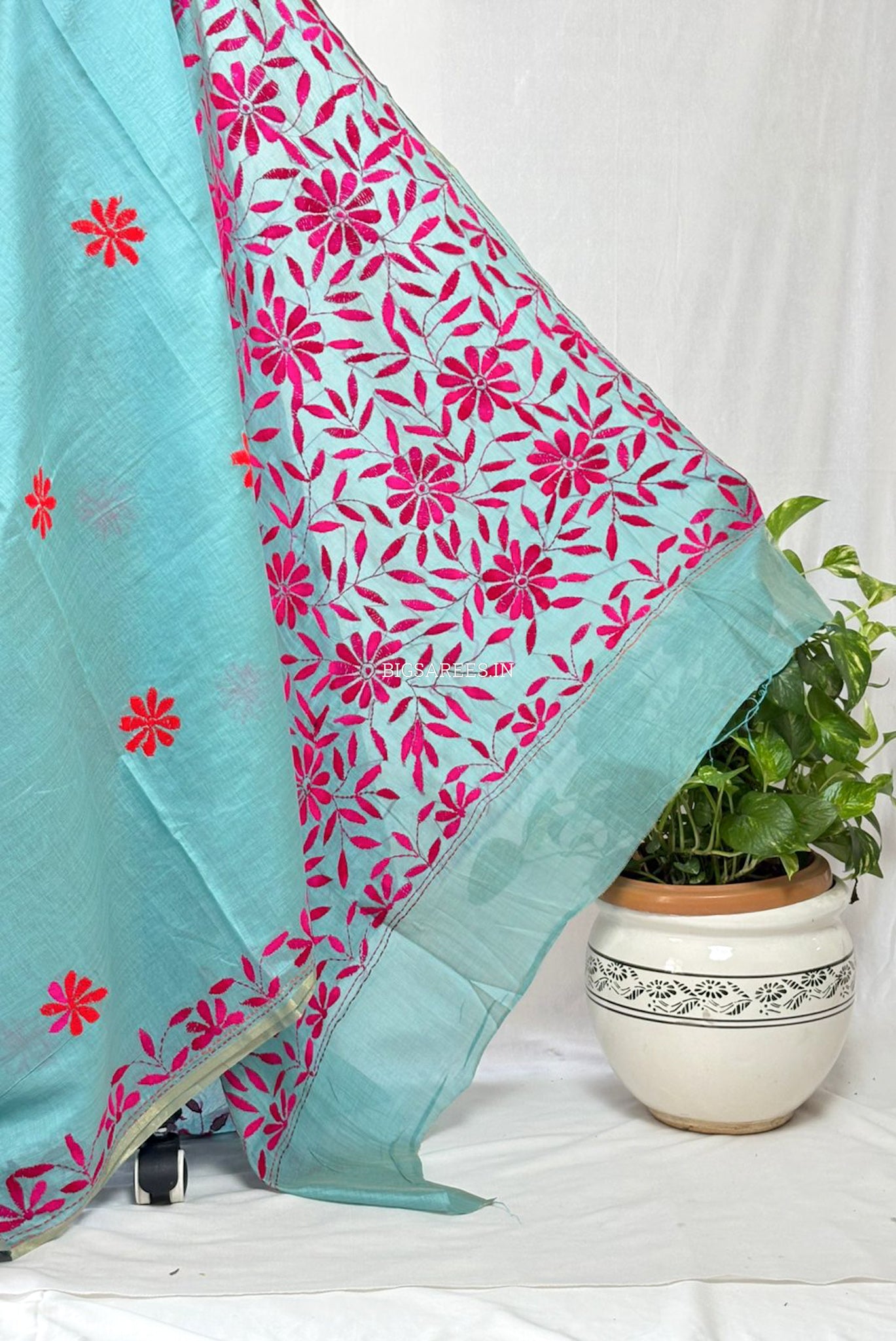 Kantha Stitch Semi Tussar with Blouse | Hand-Embroidered | Teal