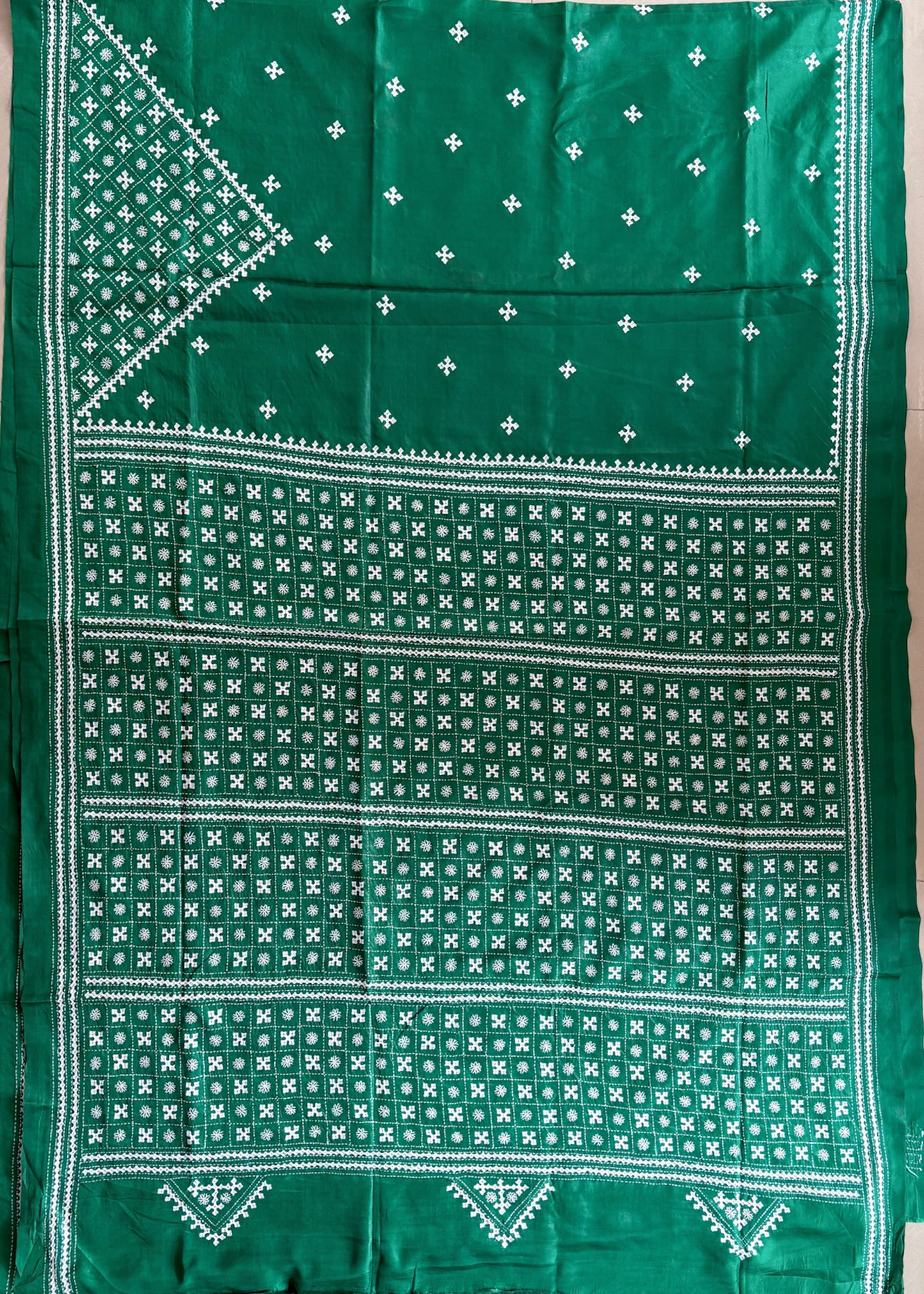 Kantha Stitch Hand Embroidered Saree | Blended Bangalore Silk / Art Silk | Green
