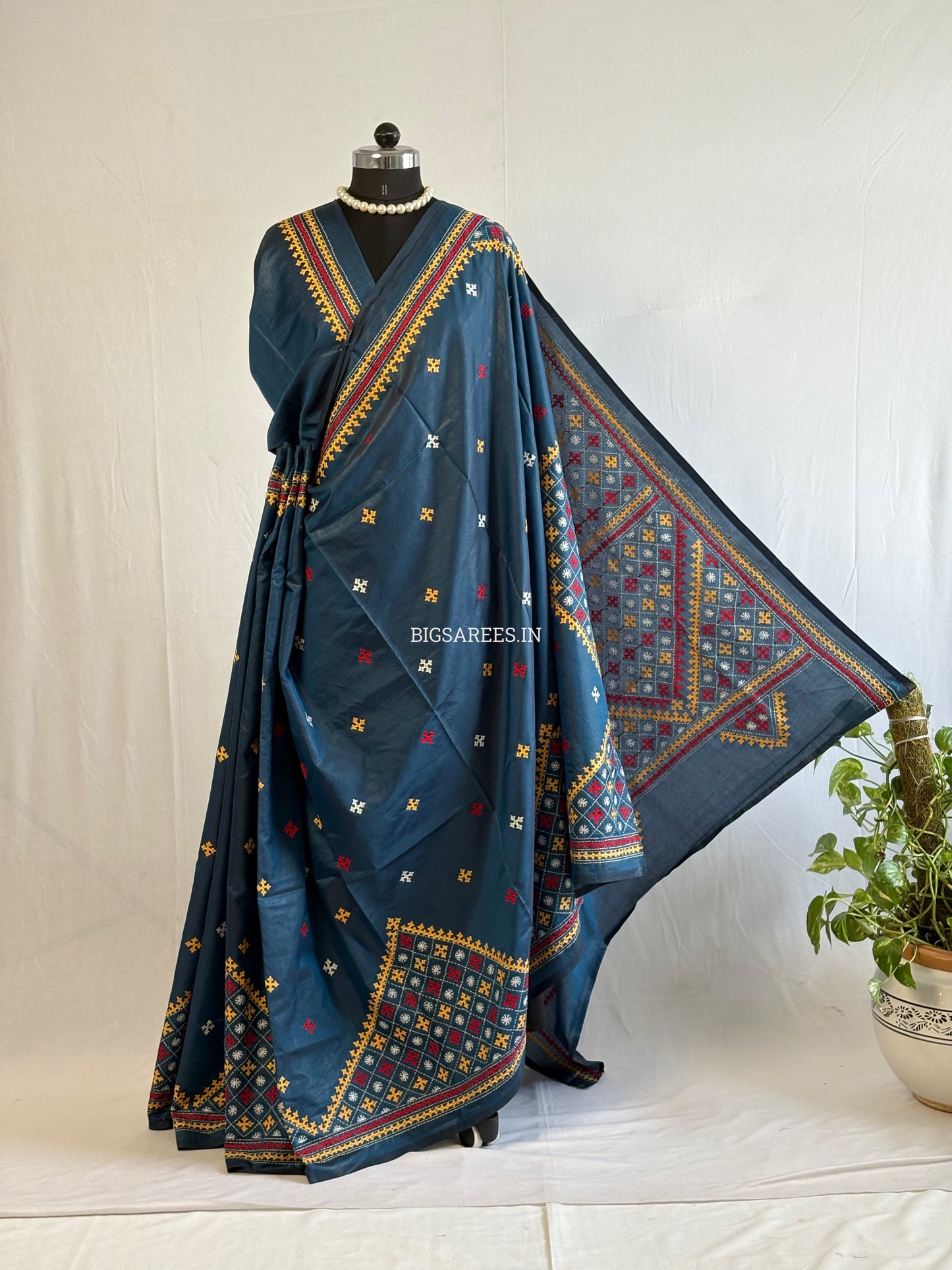 Kutchi/Gujarati Hand Embroidered Saree  | Blended Bangalore Silk / Art Silk | Peacock Blue