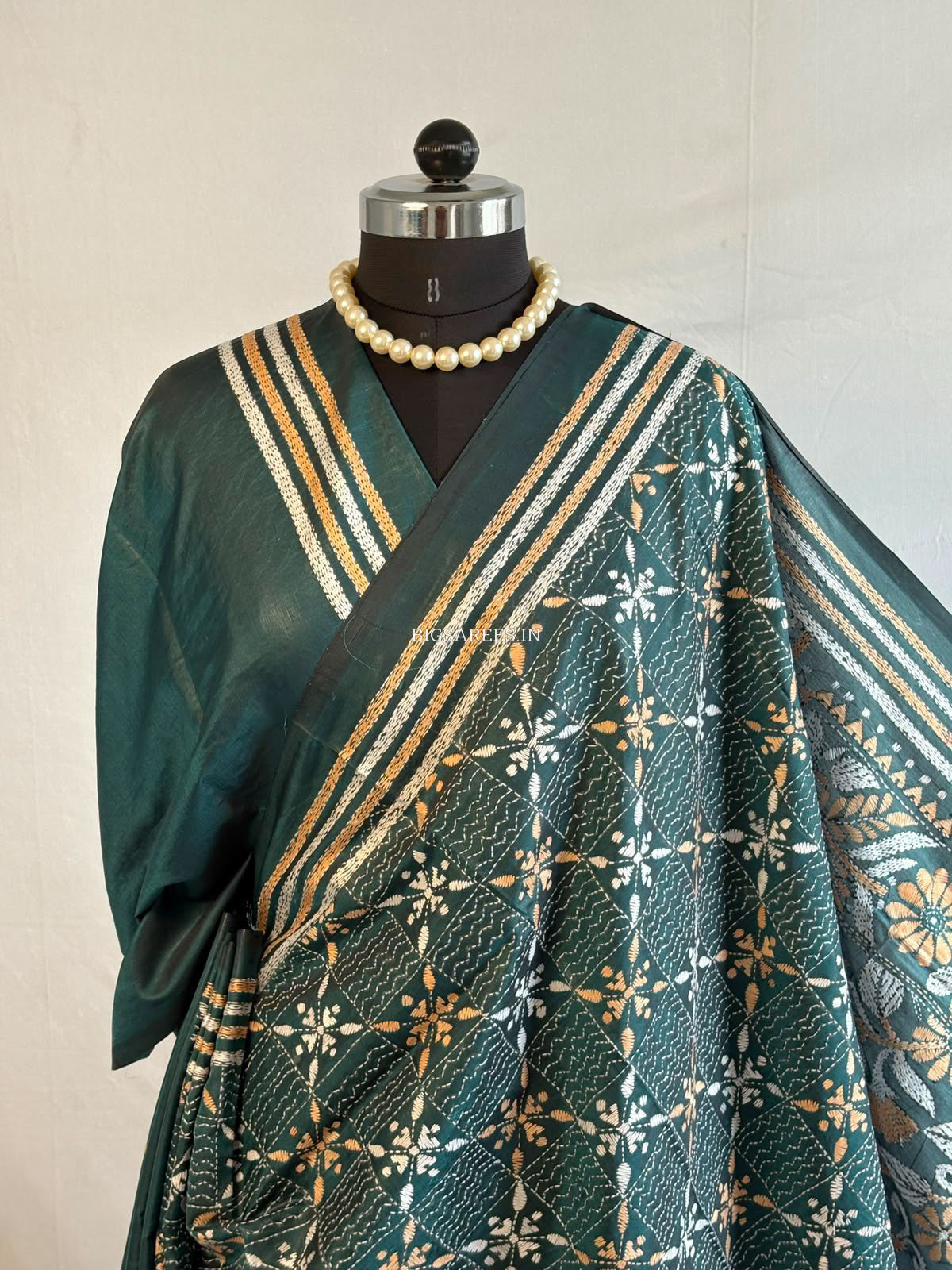 Kantha Stitch Hand Embroidered Saree | Blended Bangalore Silk / Art Silk | Rama Green