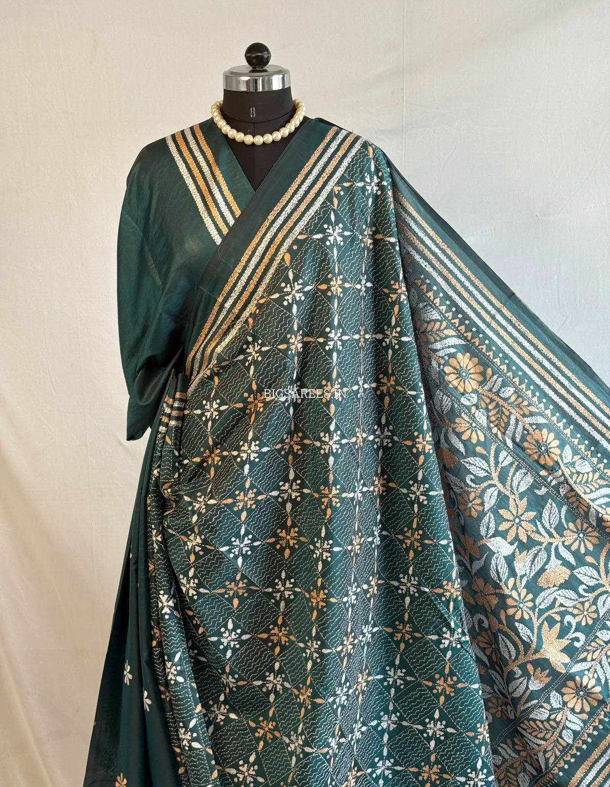 Kantha Stitch Hand Embroidered Saree | Blended Bangalore Silk / Art Silk | Rama Green