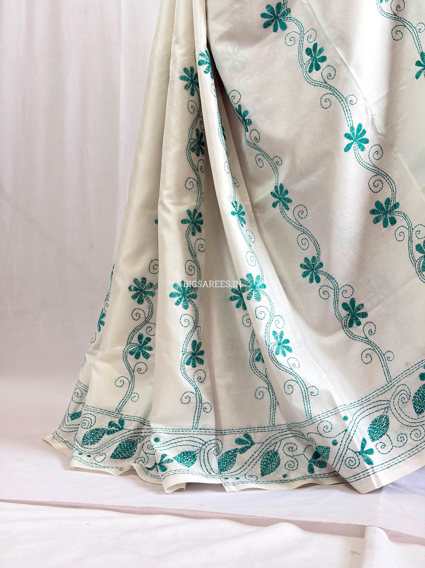 Kantha - Stitch Hand Embroidered Saree | Blended Bangalore Silk / Art Silk | White