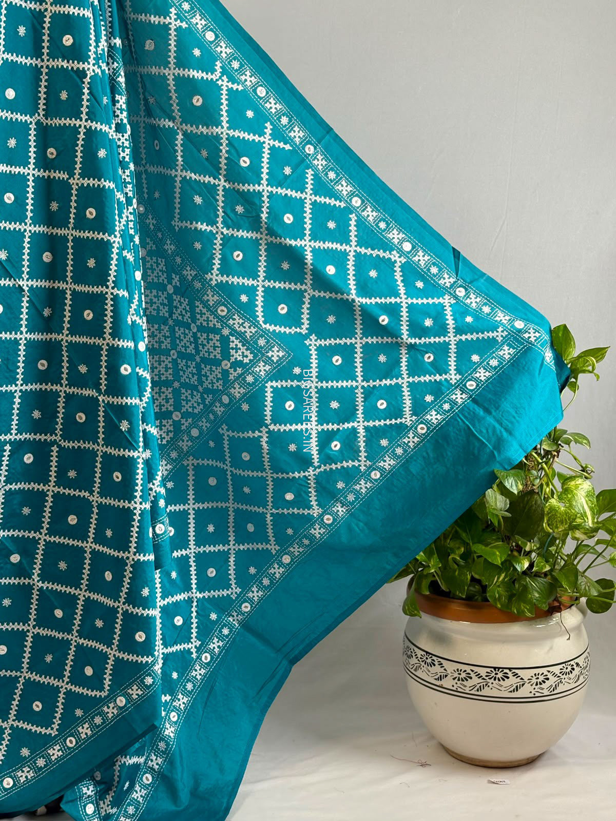 Kutchi/Gujarati Stitch Hand Embroidered Saree | Art Silk | Foil Mirror | Teal