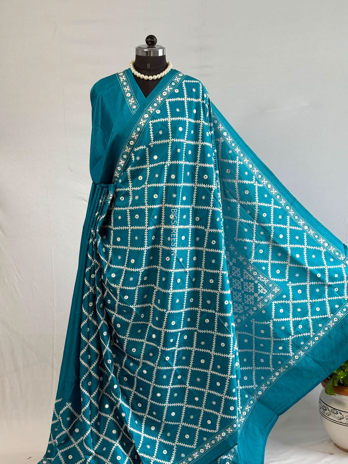 Kutchi/Gujarati Stitch Hand Embroidered Saree | Art Silk | Foil Mirror | Teal