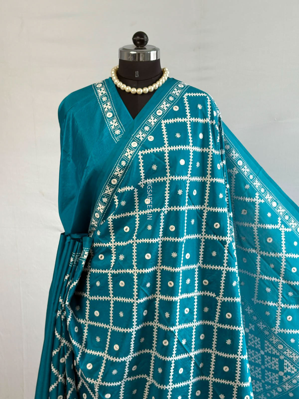 Kutchi/Gujarati Stitch Hand Embroidered Saree | Art Silk | Foil Mirror | Teal