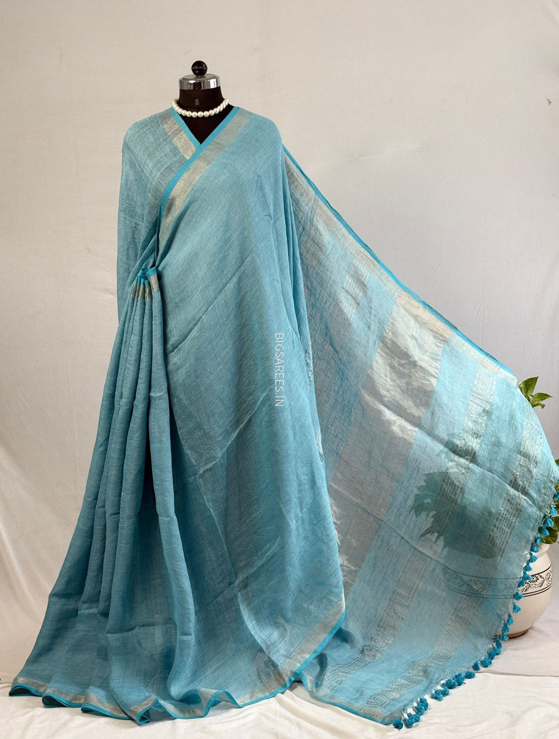 Pure Jayshree Linen Saree | Plain | Blue