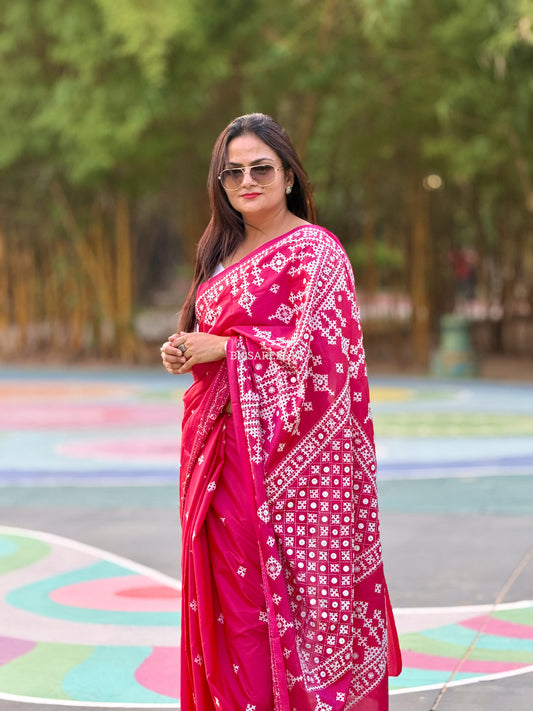 Kutchi/Gujarati Stitch Hand Embroidered Saree | Art Silk | Foil Mirror | Pink