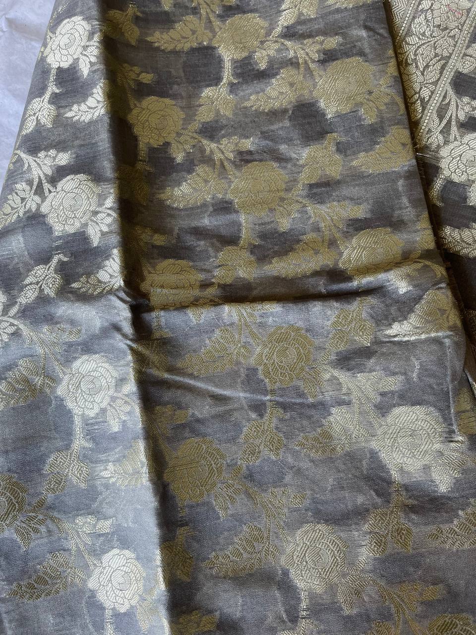 Grey Banarasi Semi Georgette Silk Sarees with Unstitched Running Blouse