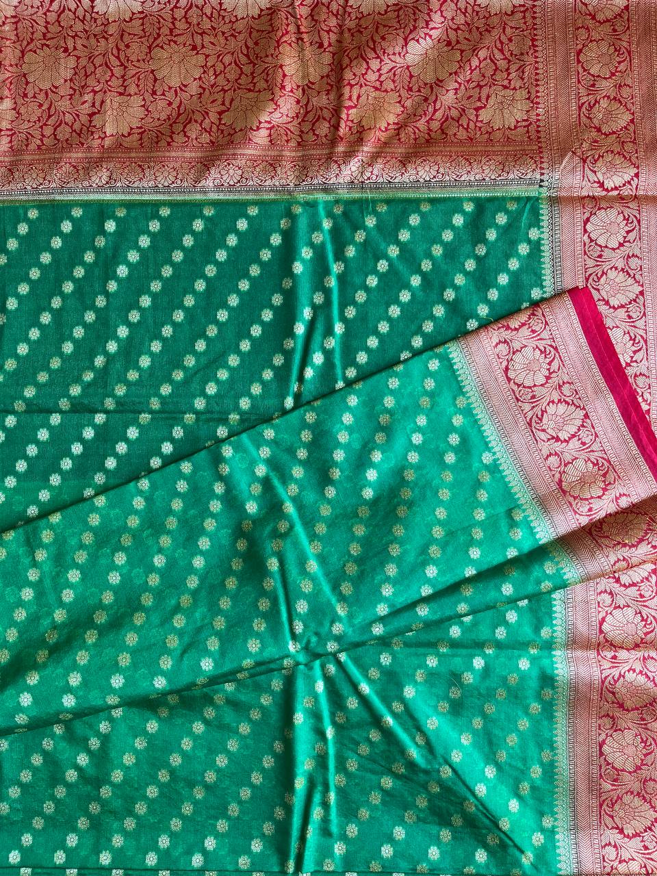 Green Banarasi Semi Georgette Silk Sarees With Unstitched Running Blouse