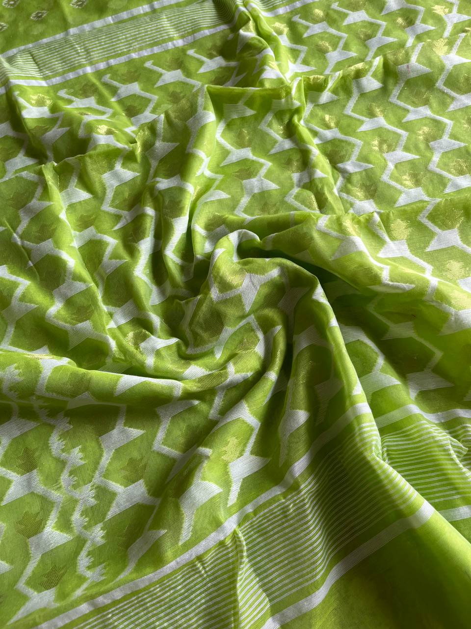 Soft Dhakai/Jamdani Saree – Light Green