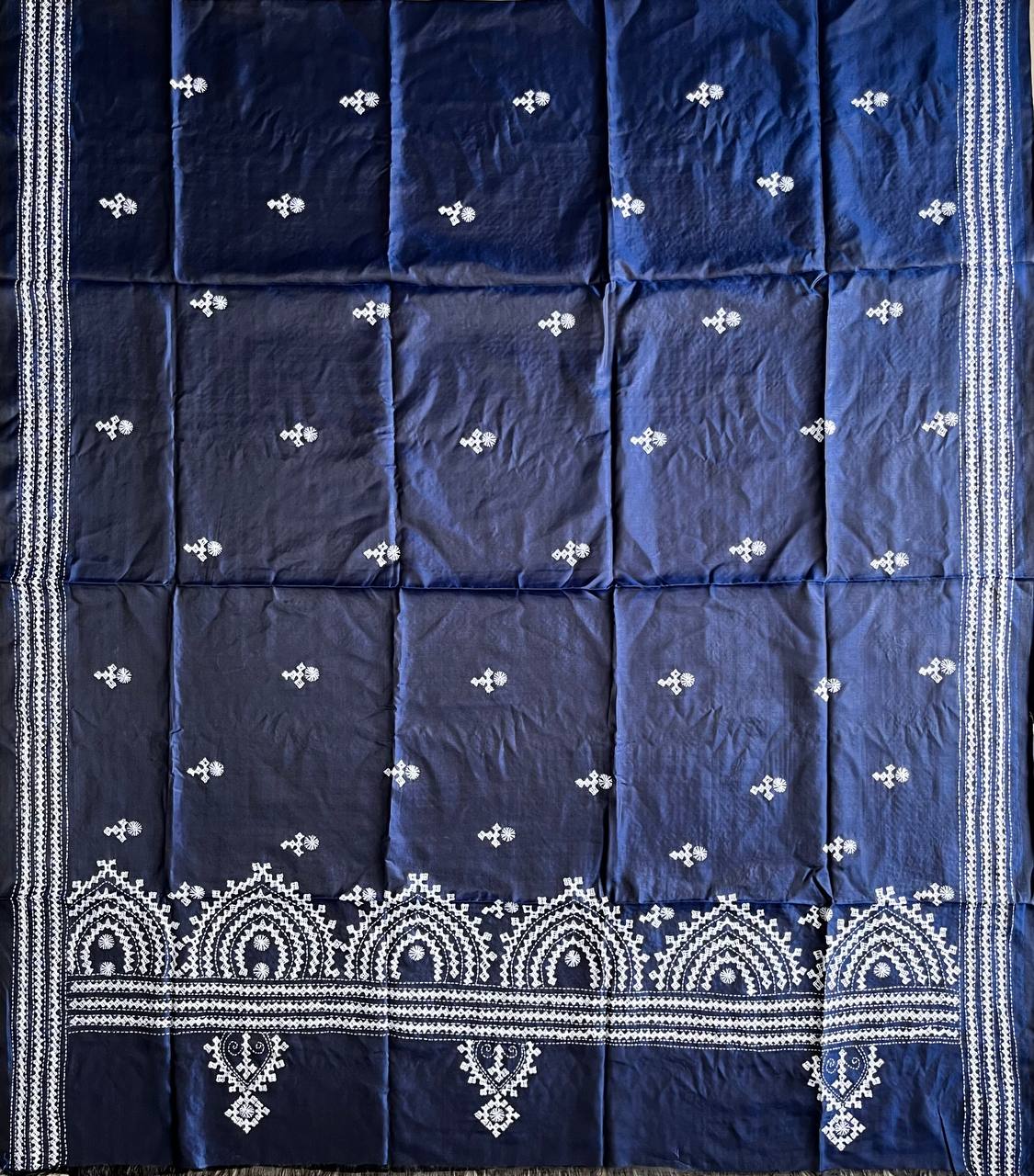 Kutch Hand Embroidered Blended Banglore Silk Dupatta – Navy Blue