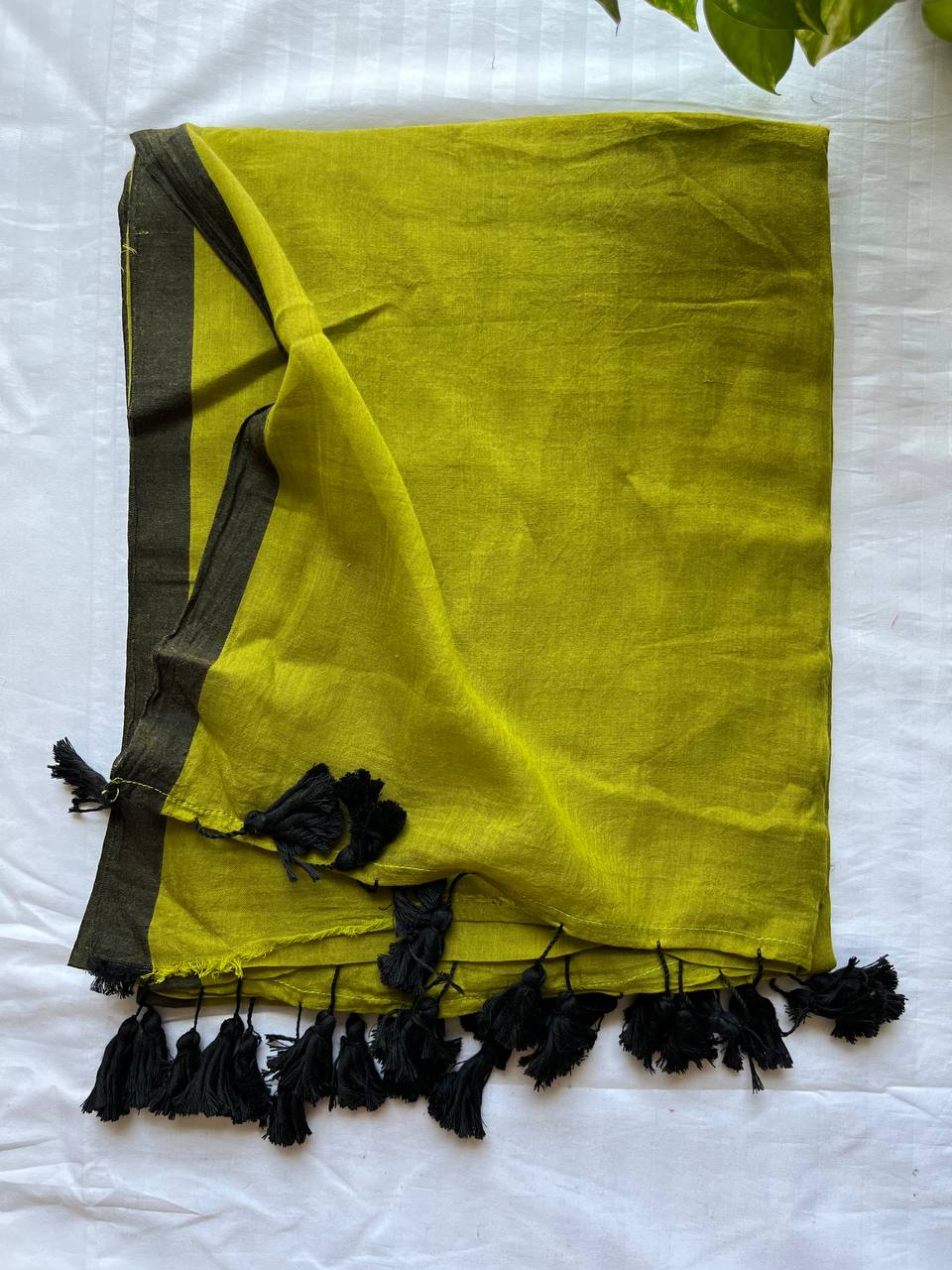 Plain Mul Cotton Saree- Olive Green