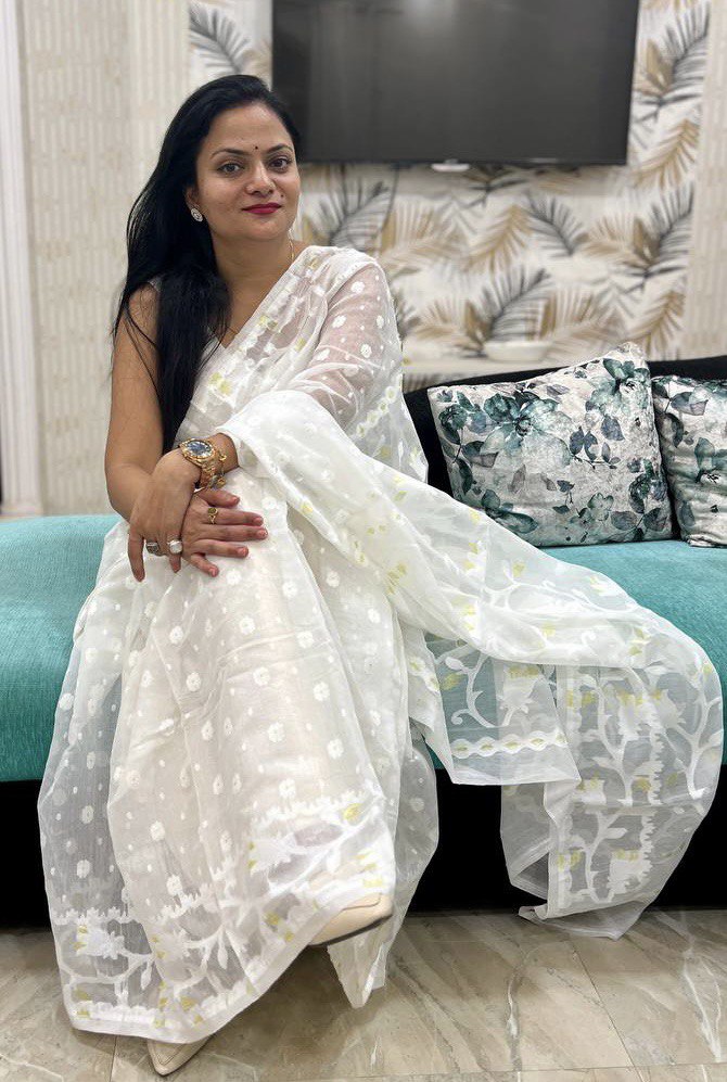 White Soft Dhakai/Jamdani Saree