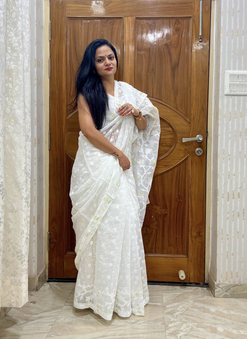 White Soft Dhakai/Jamdani Saree