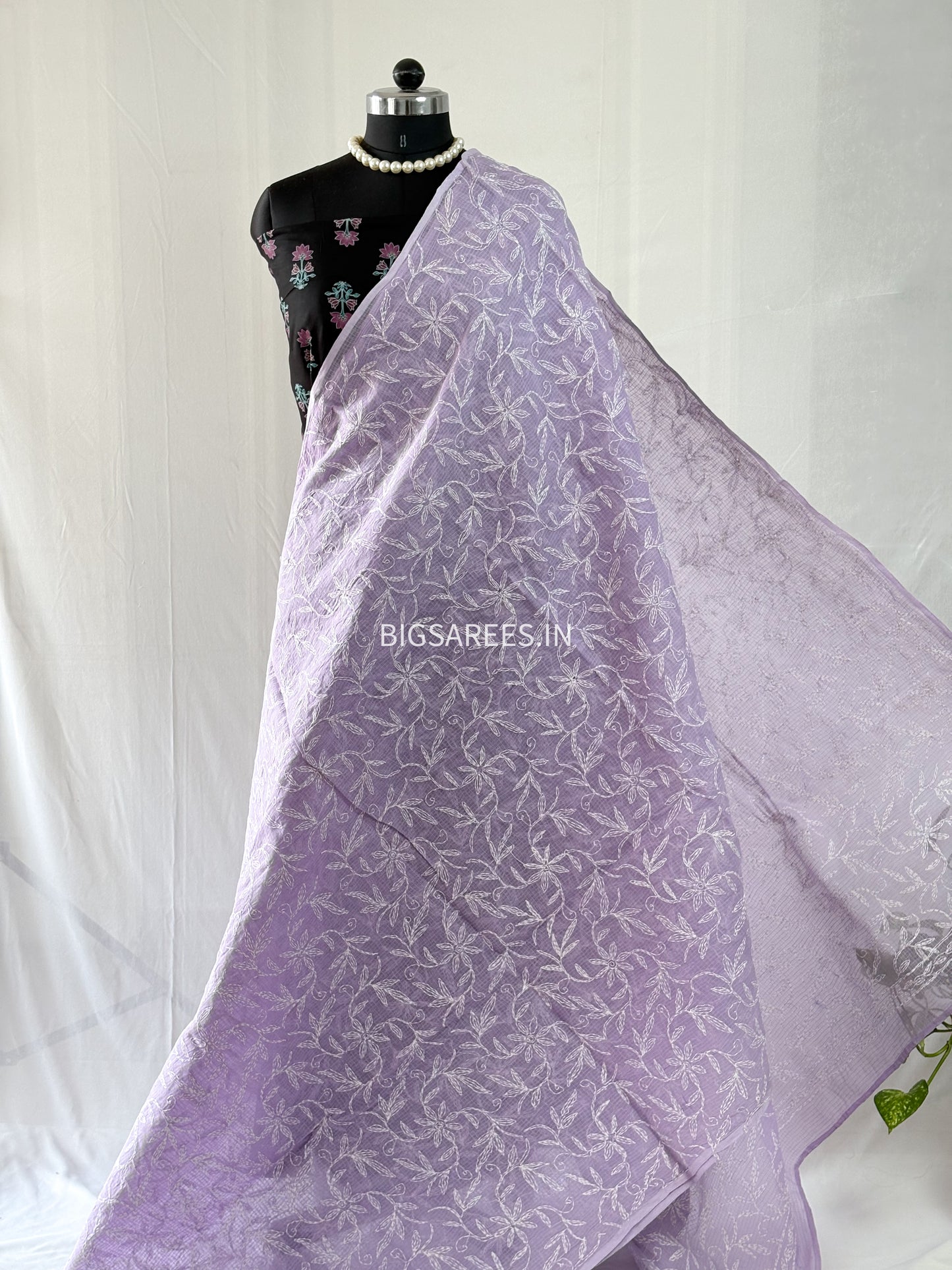 Chikankari Hand-Embroidered Saree | Kota Cotton | Lavendar