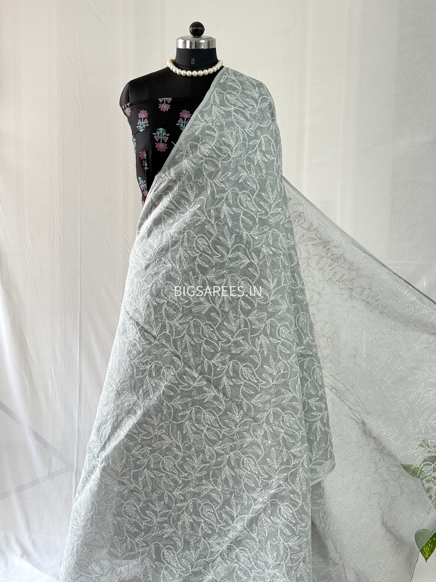 Chikankari Hand-Embroidered Saree | Kota Cotton | Grey