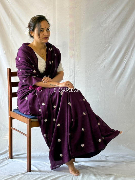 Night Jasmine Motif Saree With Blouse | Acrylic Cotton Blend | Eggplant