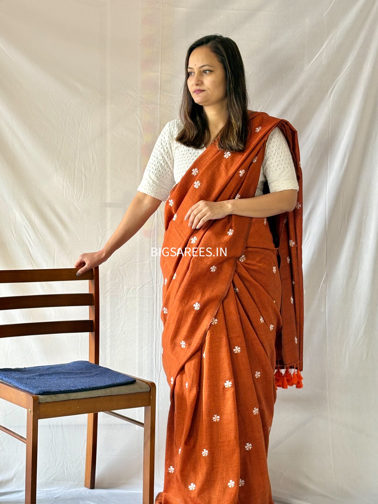 Night Jasmine Motif Saree With Blouse | Acrylic Cotton Blend | Orange