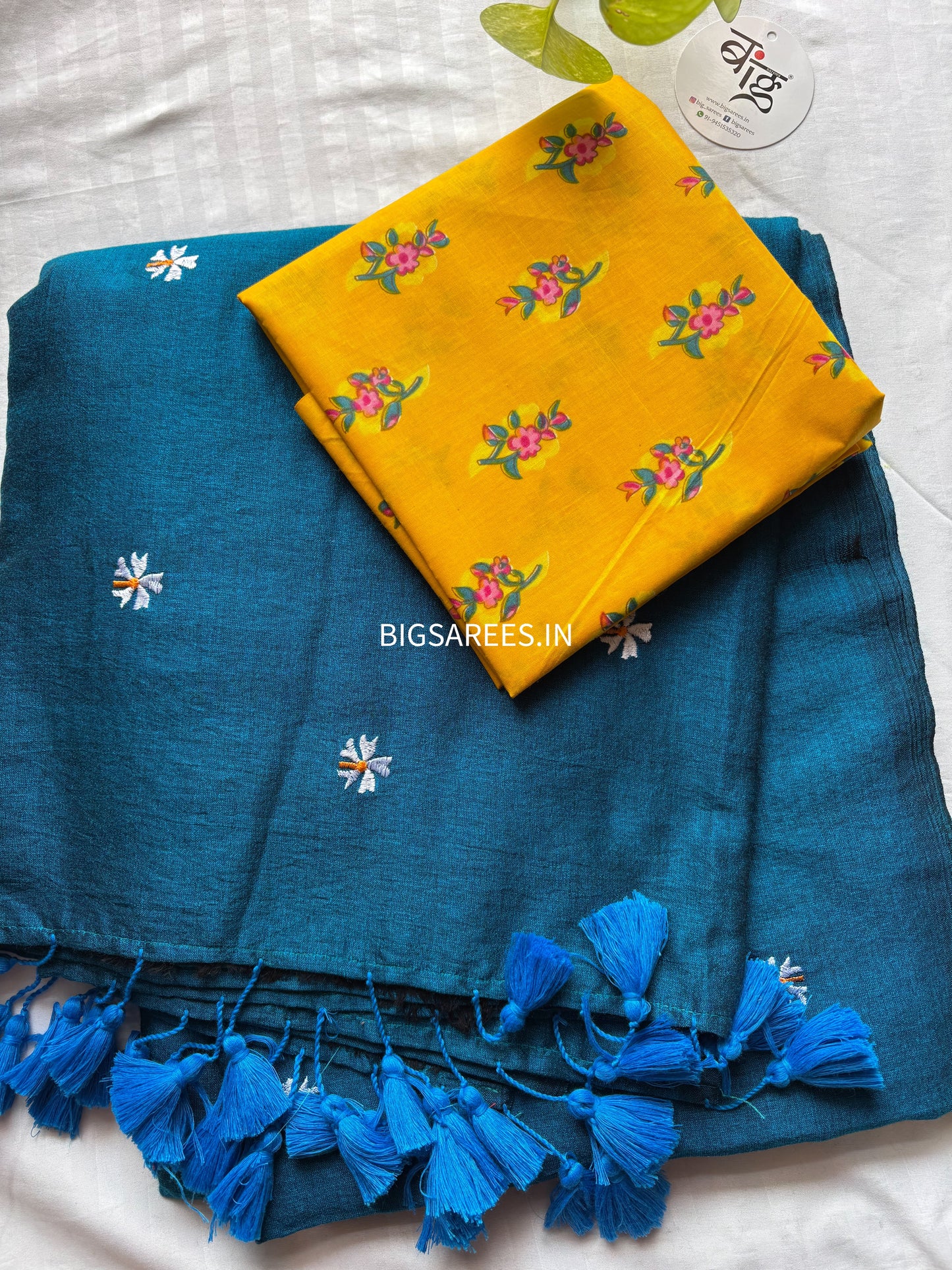 Night Jasmine Motif Saree With Blouse | Acrylic Cotton Blend | Cerulean Blue
