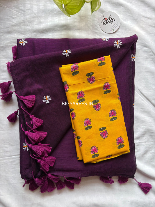 Night Jasmine Motif Saree With Blouse | Acrylic Cotton Blend | Eggplant