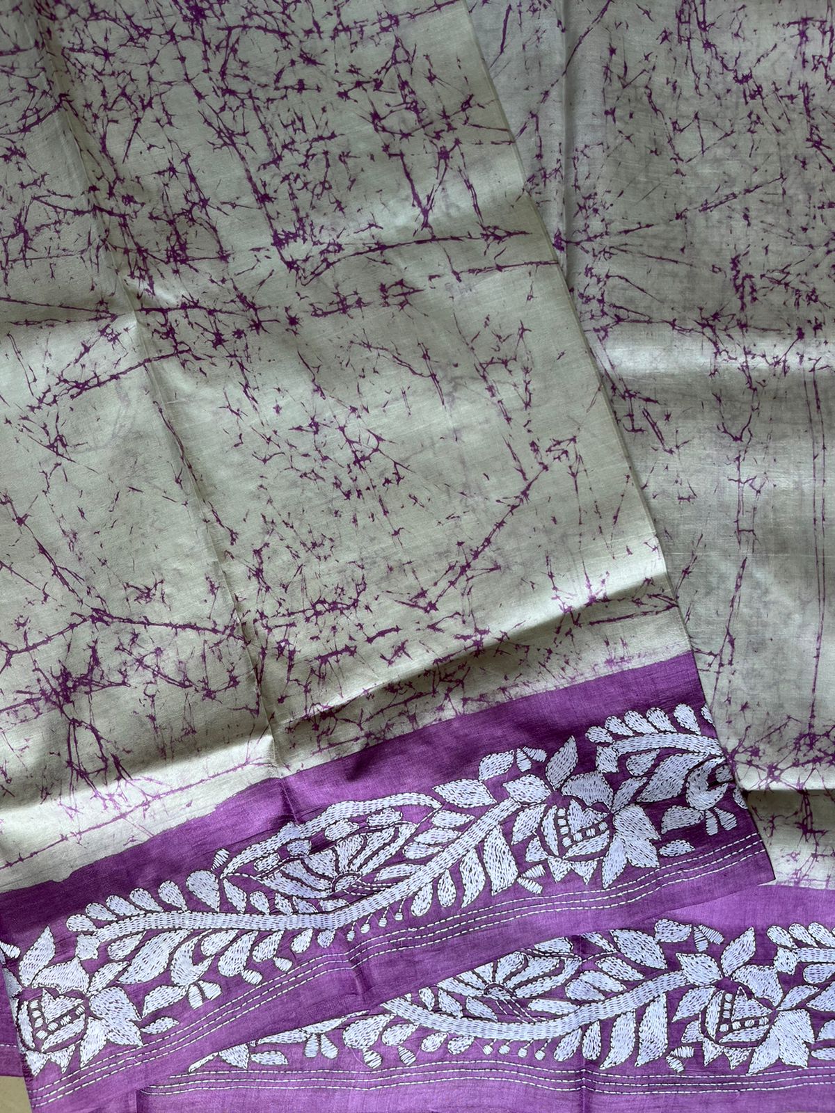 Kantha Stitch Hand Embroidered Pure Banglore Silk Batik Saree (Silk Marked)