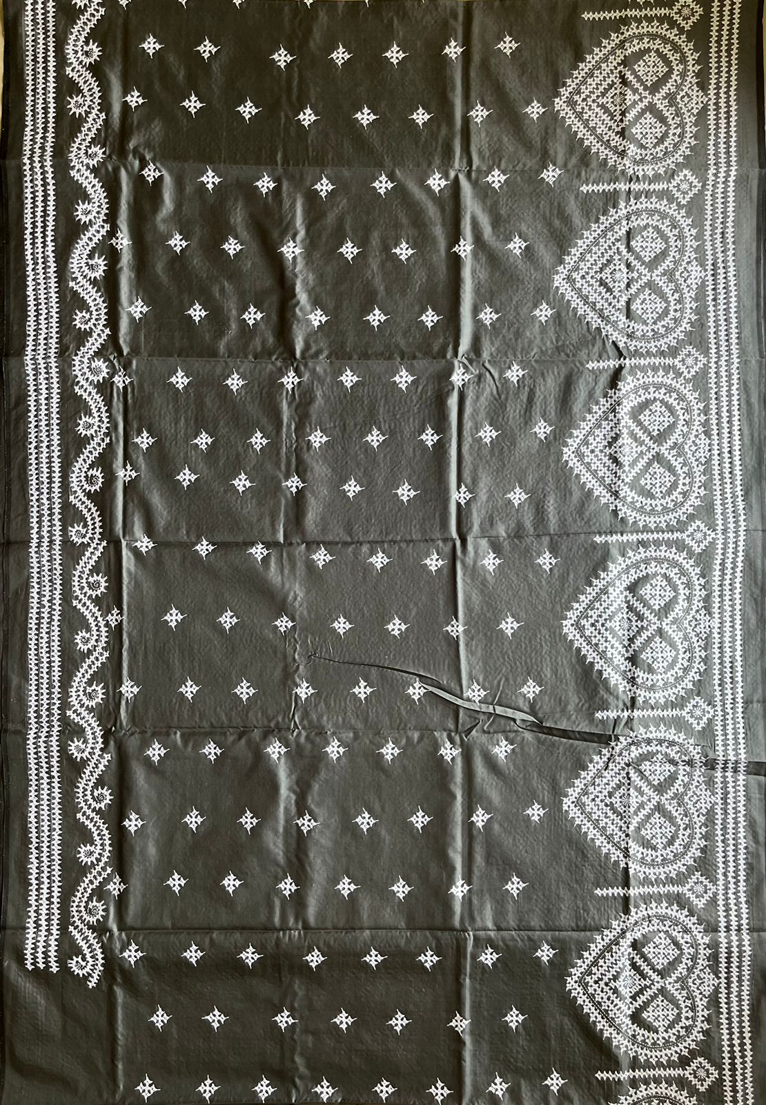 Gujrati Stitch/Kutch Hand Embroidered Art Silk Saree