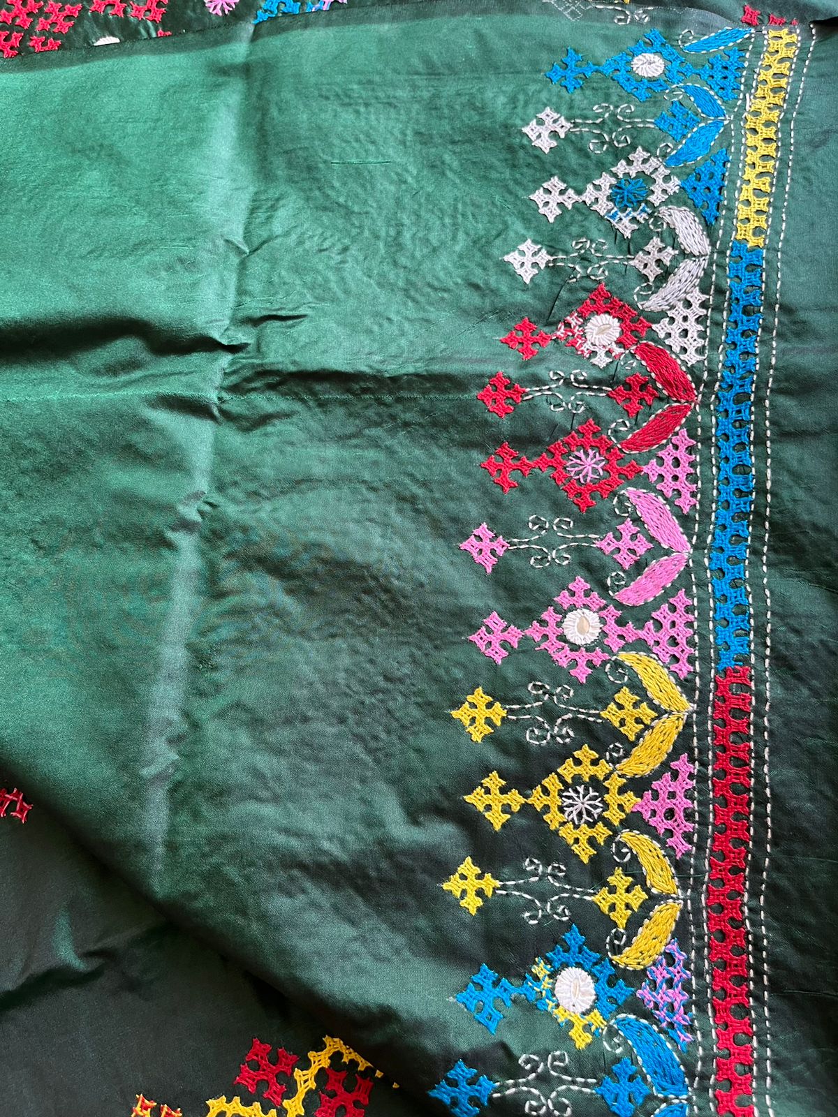 Green Gujrati Stitch/Kutch Hand Embroidered Art Silk Saree