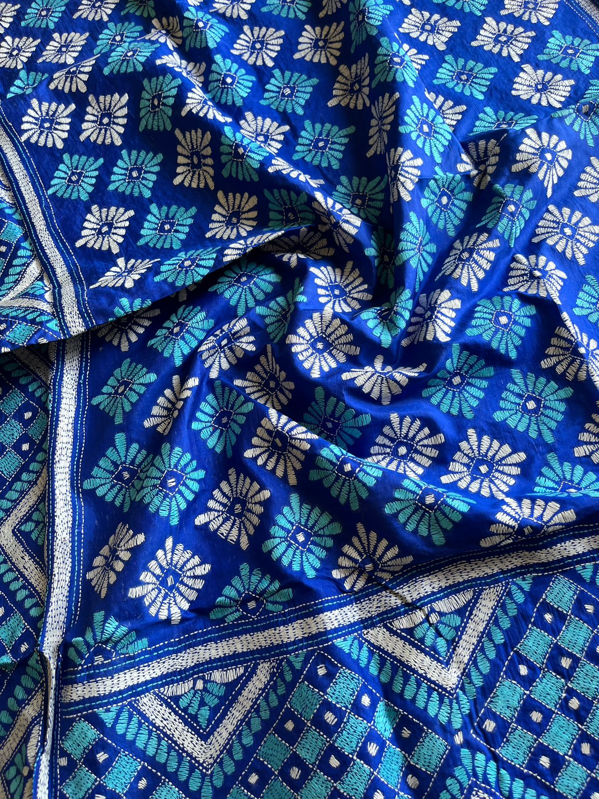 Kantha Stitch Hand Embroidary Full Work Pure Banglore Silk Dupatta. (With Silk Mark)