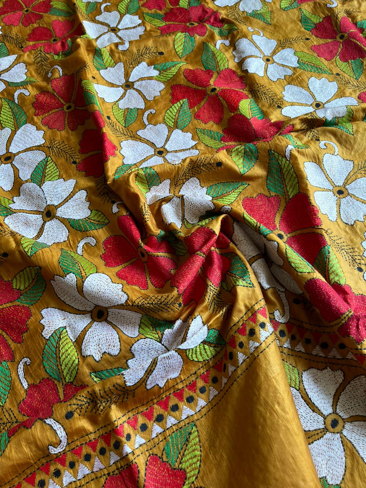 Beige Kantha Stitch Hand Embroidary Full Work Pure Banglore Silk Dupatta. (With Silk Mark)