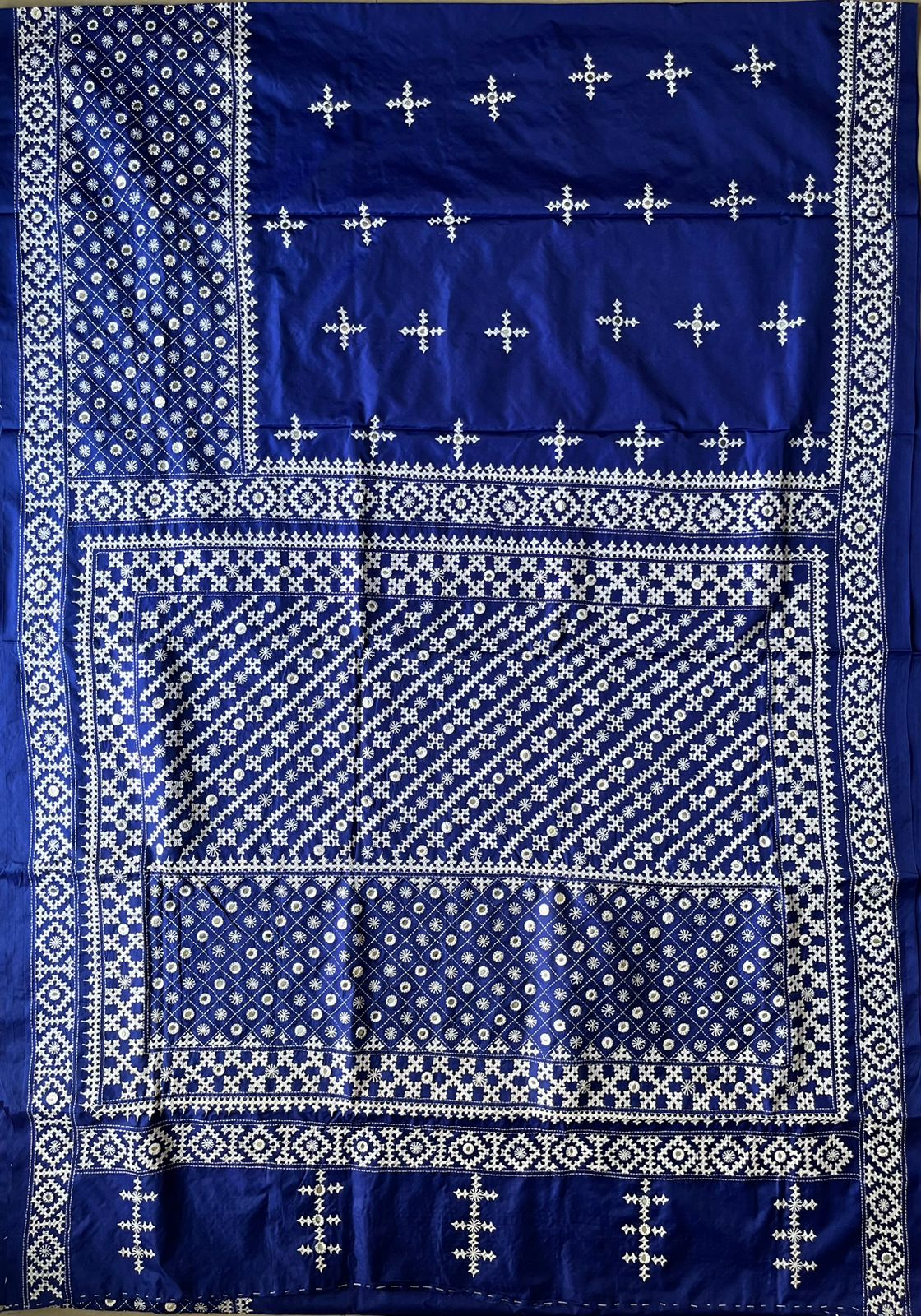 Blue Kutch Hand Embroidered Blended Banglore Silk/Art Silk Saree