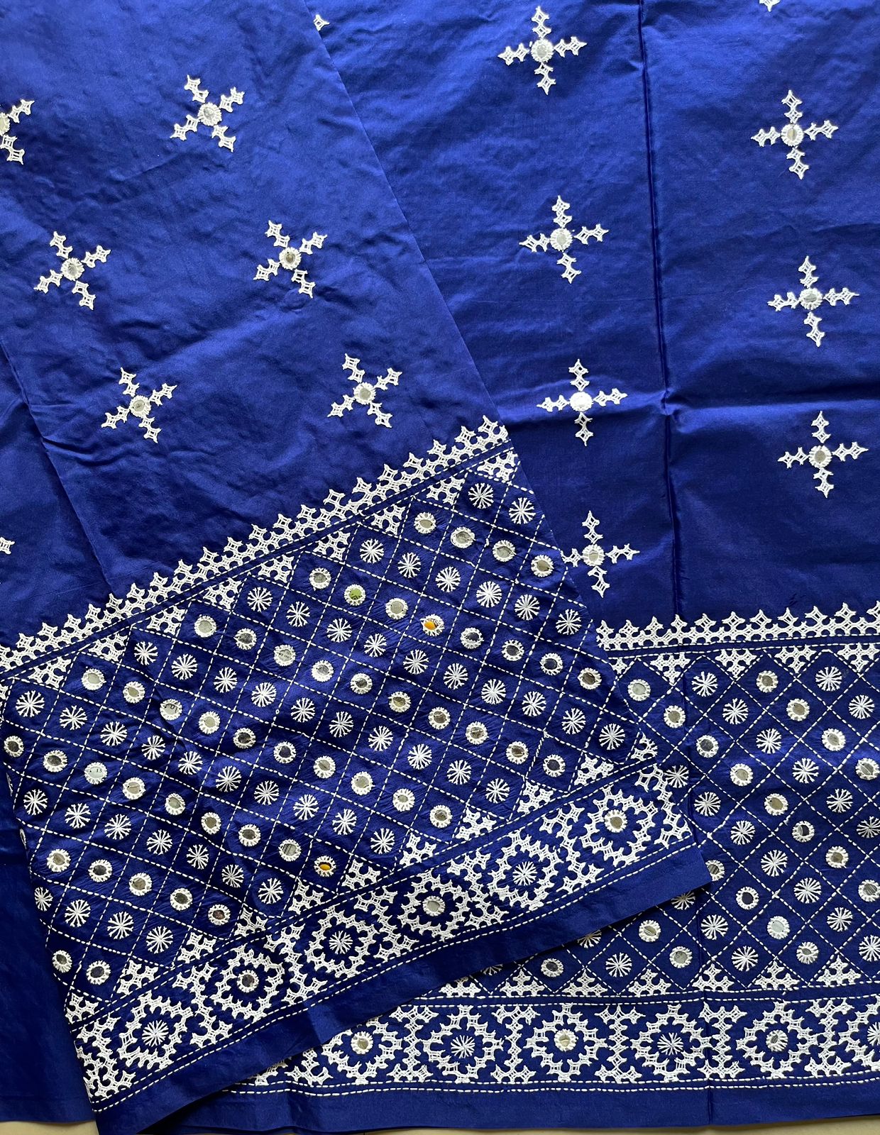 Blue Kutch Hand Embroidered Blended Banglore Silk/Art Silk Saree