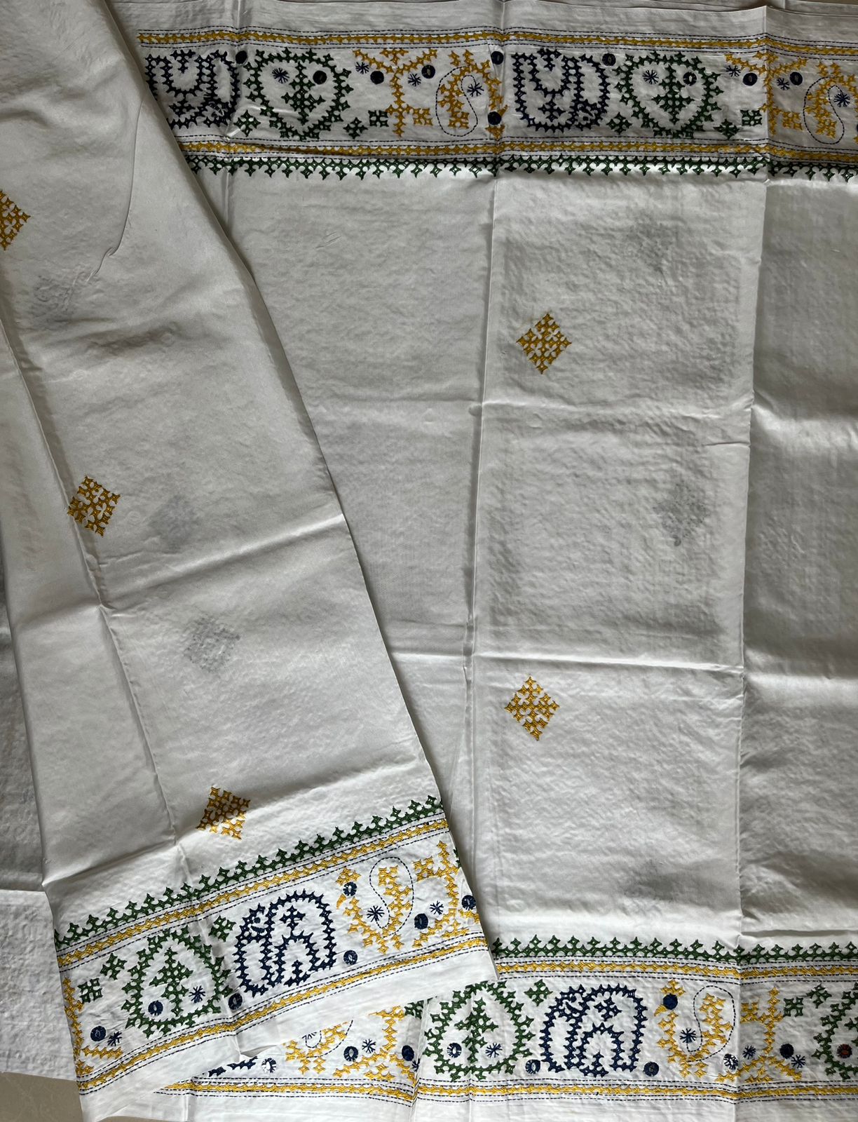 Gujrati Stitch/Kutch Hand Embroidered Art Silk Saree