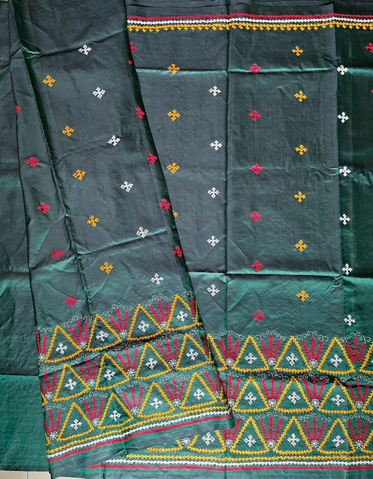 Gujrati Stitch/Kutch Hand Embroidered Art Silk Saree