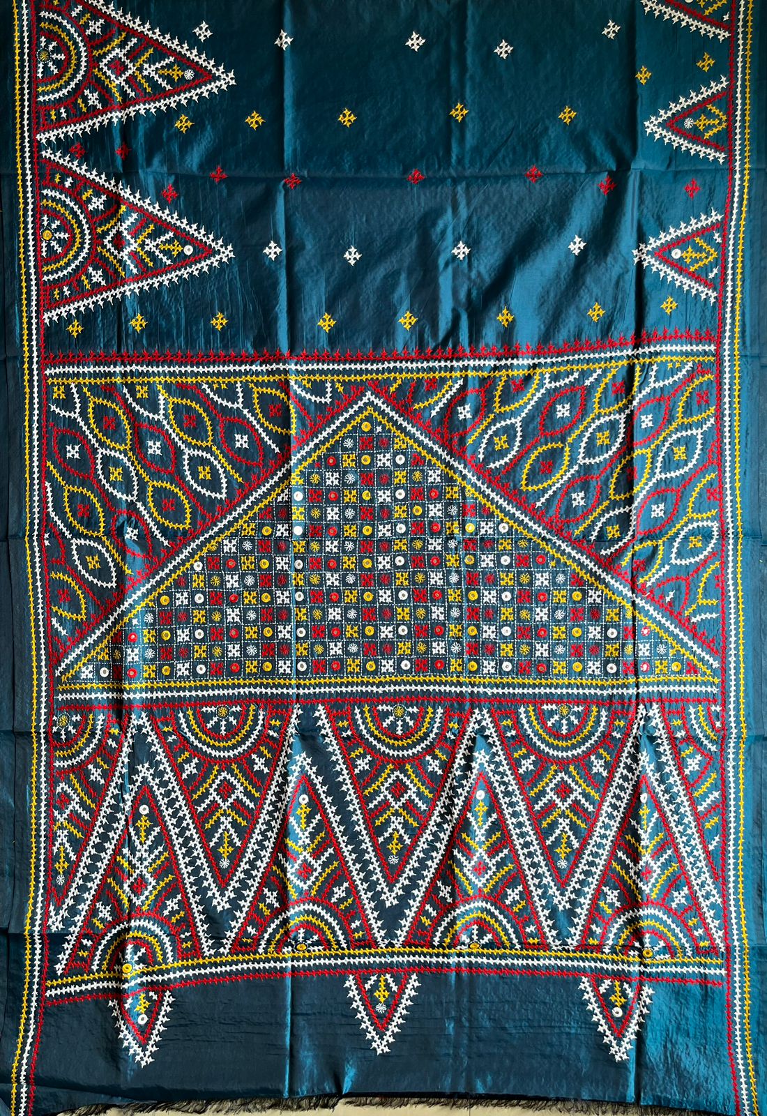 Gujrati Stitch/Kutch Hand Embroidered Art Silk Saree