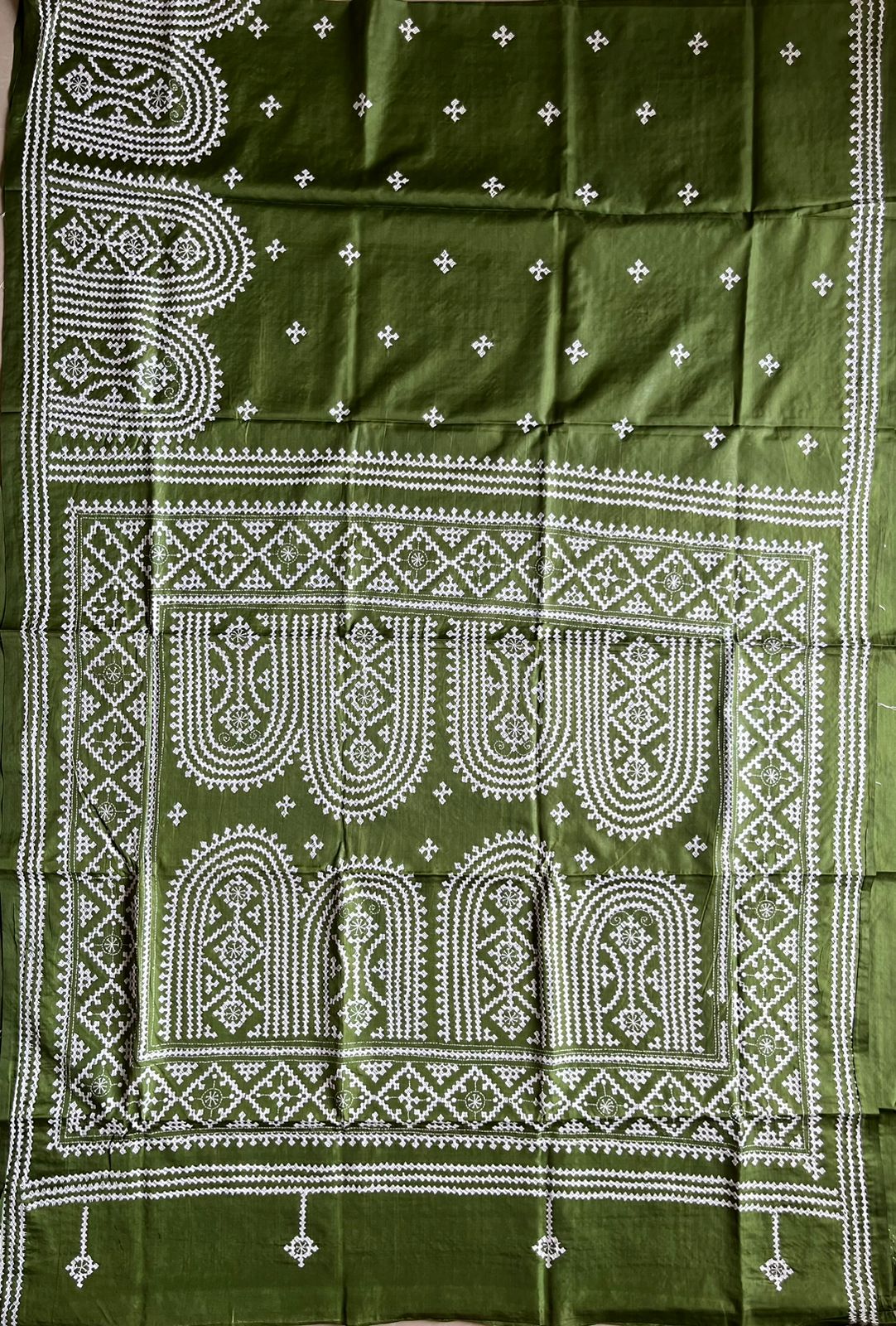 Gujrati Stitch/Kutch Hand Embroidered Art Silk Saree