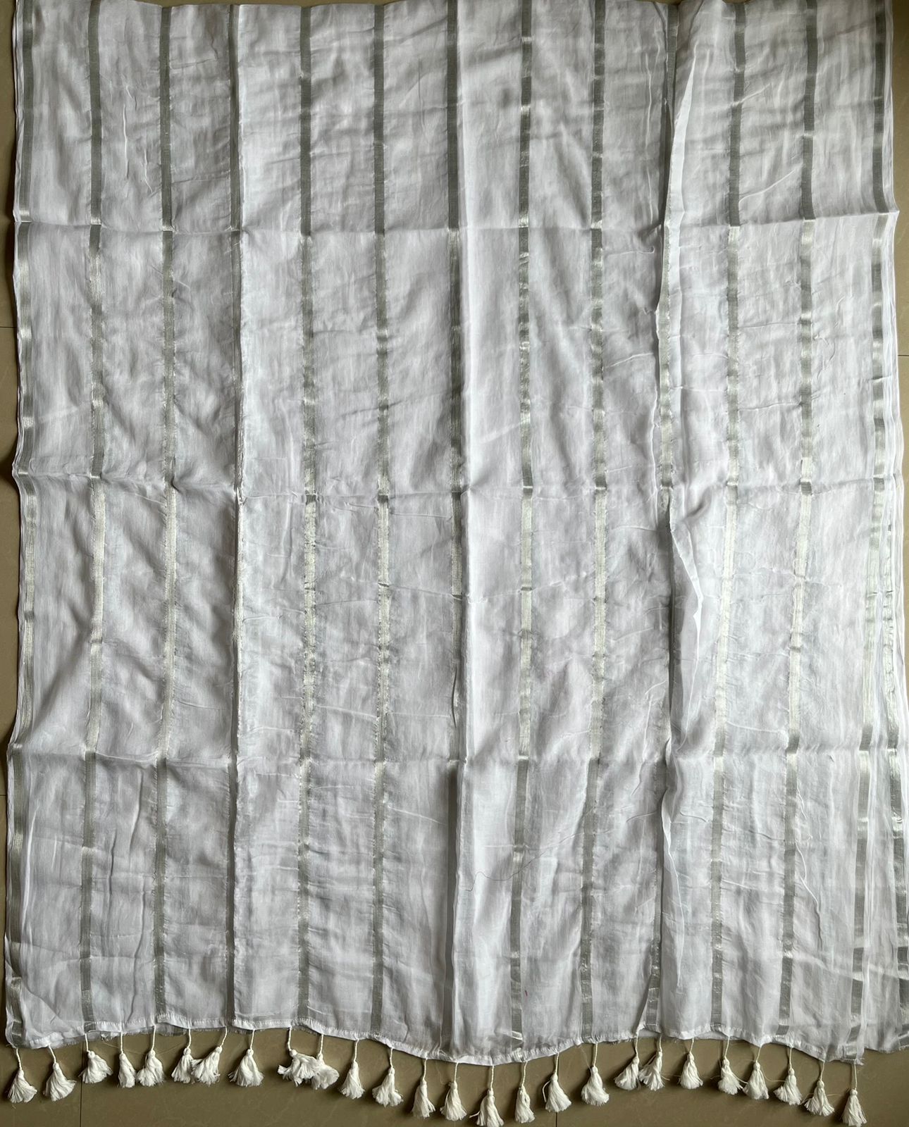 Pure Mul Cotton Saree - White