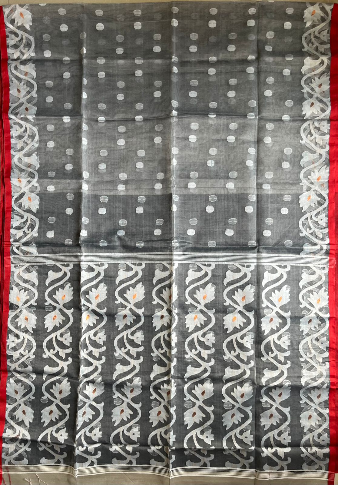 Grey Resham Silk Muslin Handloom Jamdani saree