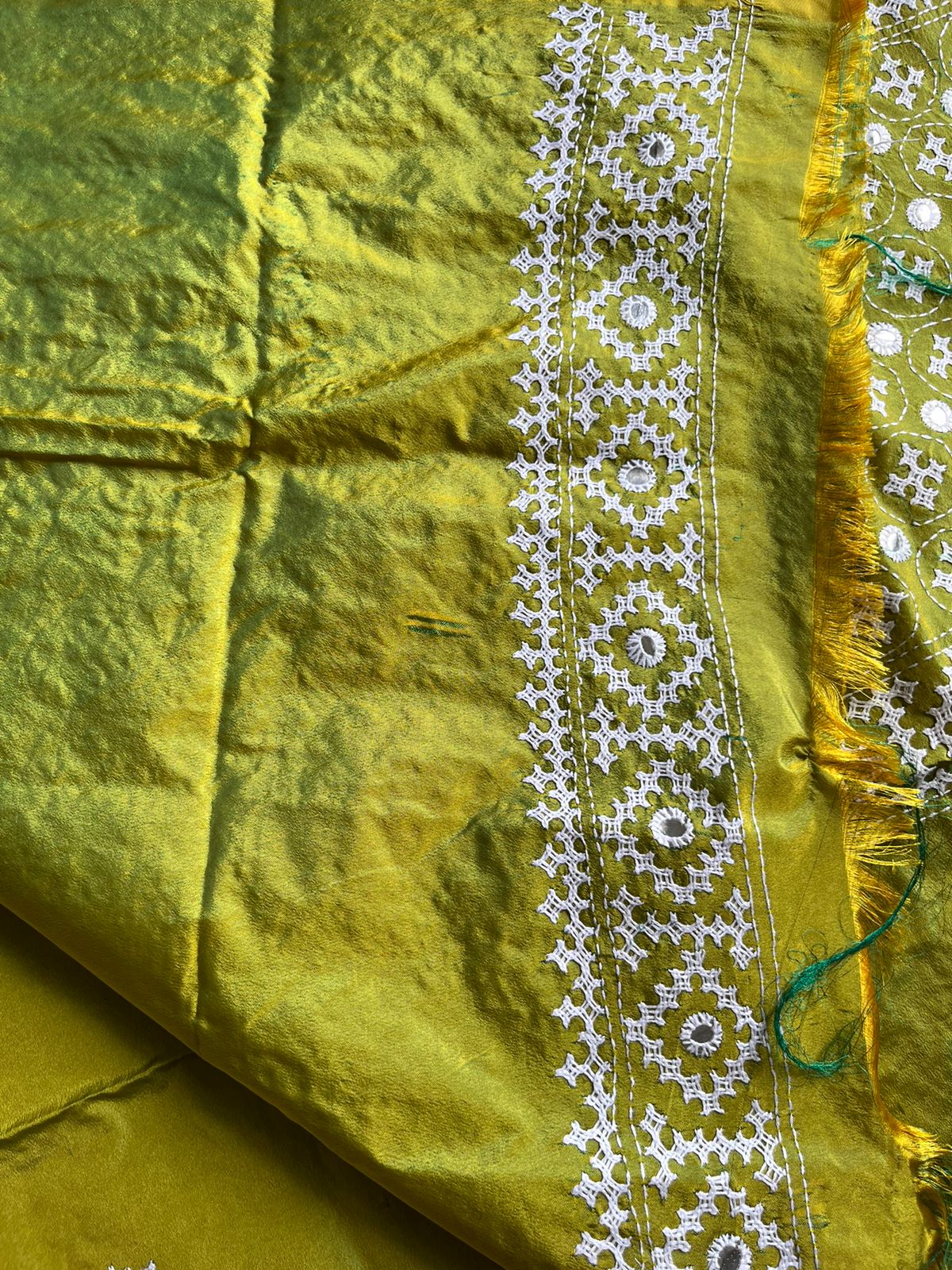 Kutch Hand Embroidered Blended Banglore Silk/Art Silk Saree