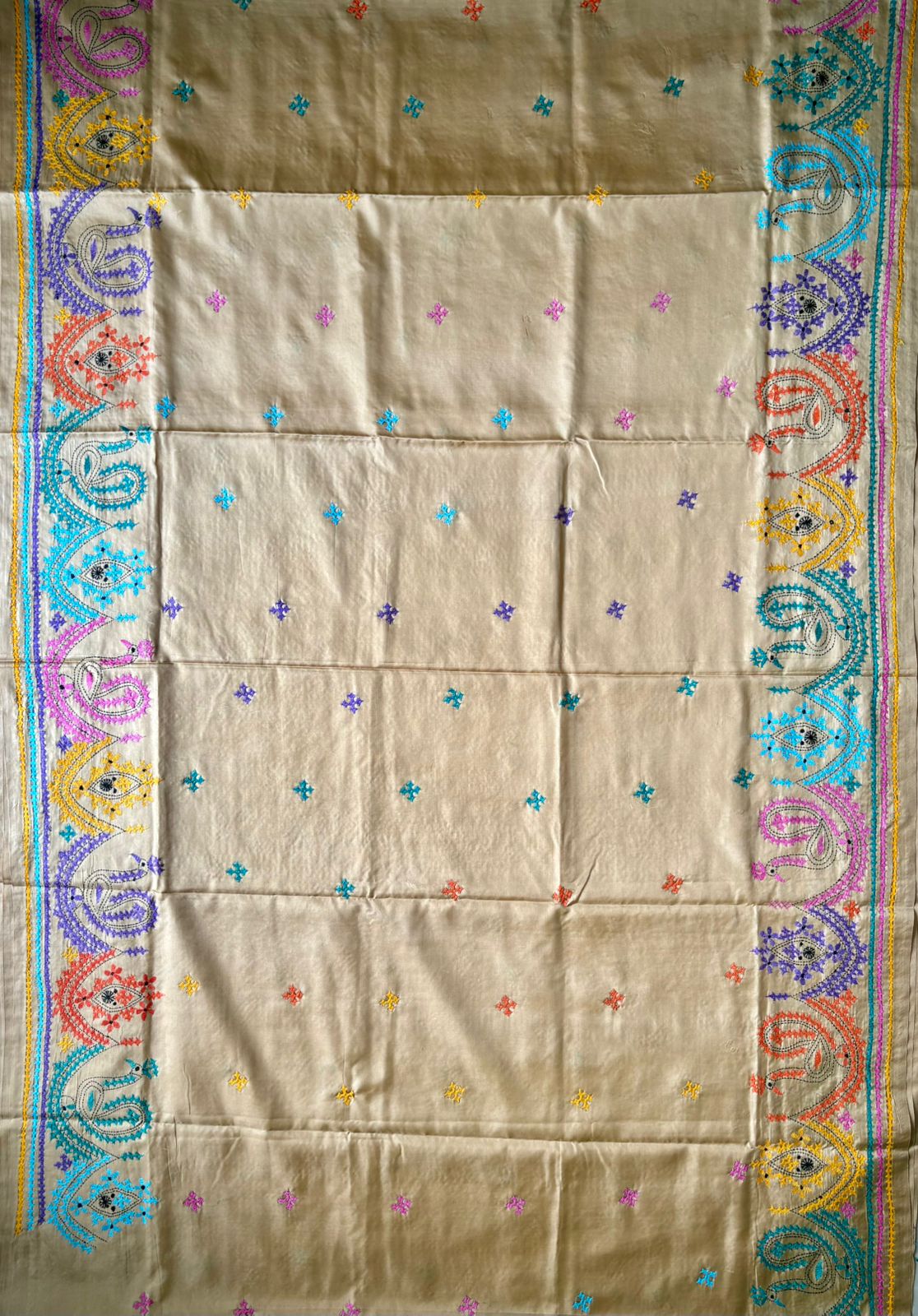 Beige Kutch Hand Embroidered Blended Banglore Silk/Art Silk Saree