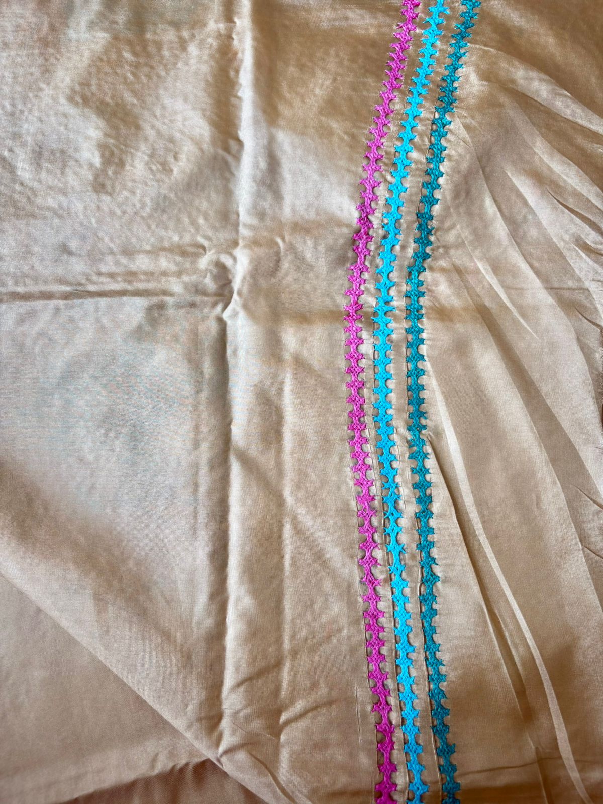 Beige Kutch Hand Embroidered Blended Banglore Silk/Art Silk Saree