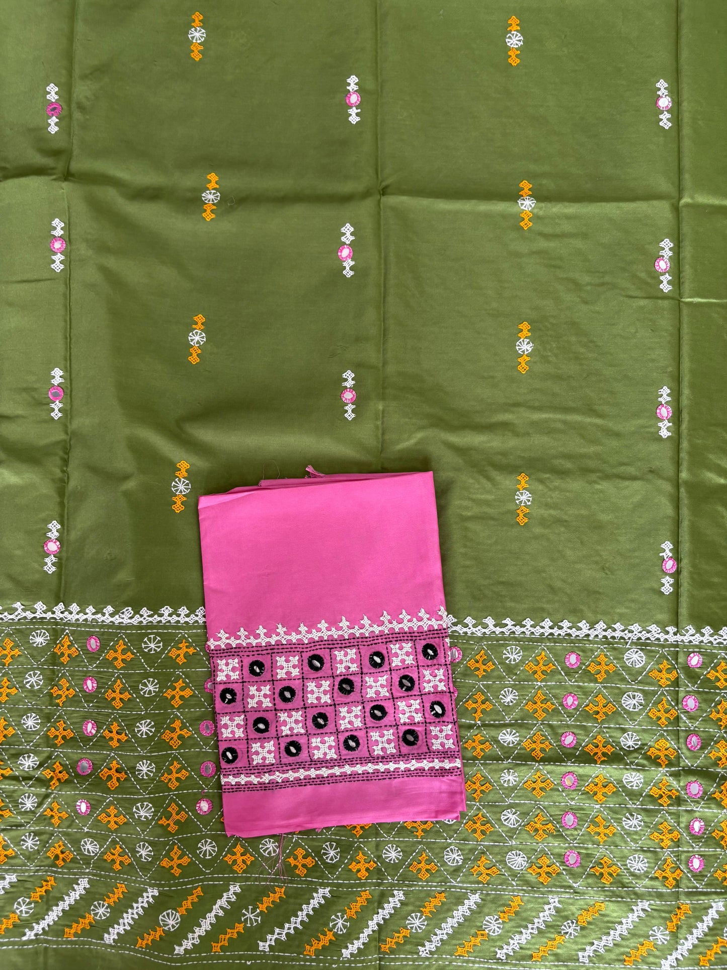 Green Gujrati Stitch/Kutch Hand Embroidered Art Silk Saree