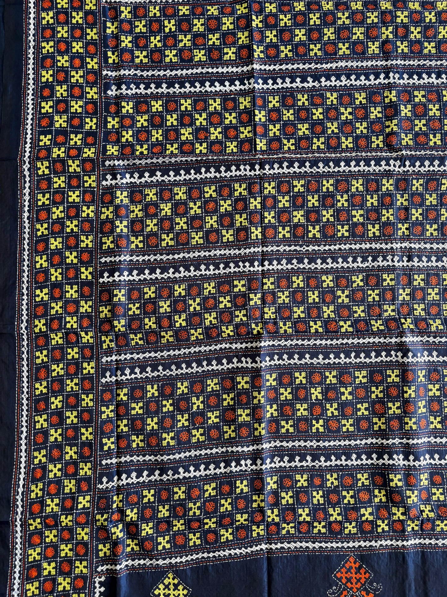 Gujrati Stitch/Kutch Hand Embroidered Art Silk Saree
