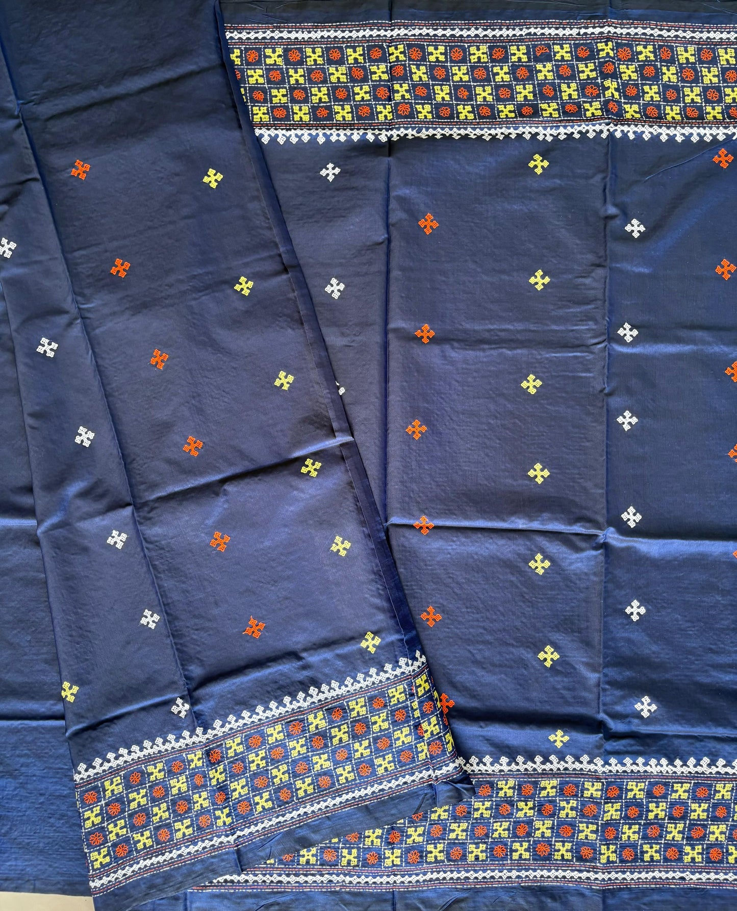 Gujrati Stitch/Kutch Hand Embroidered Art Silk Saree