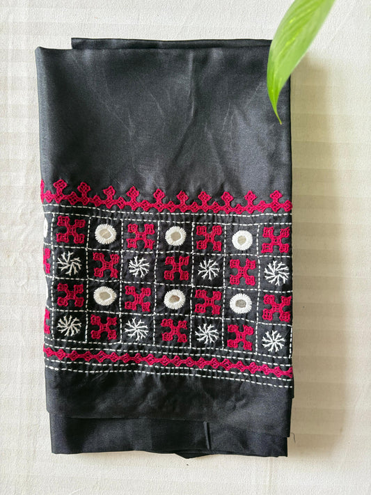 Gujrati work blouse pieces in art silk 1 mtr