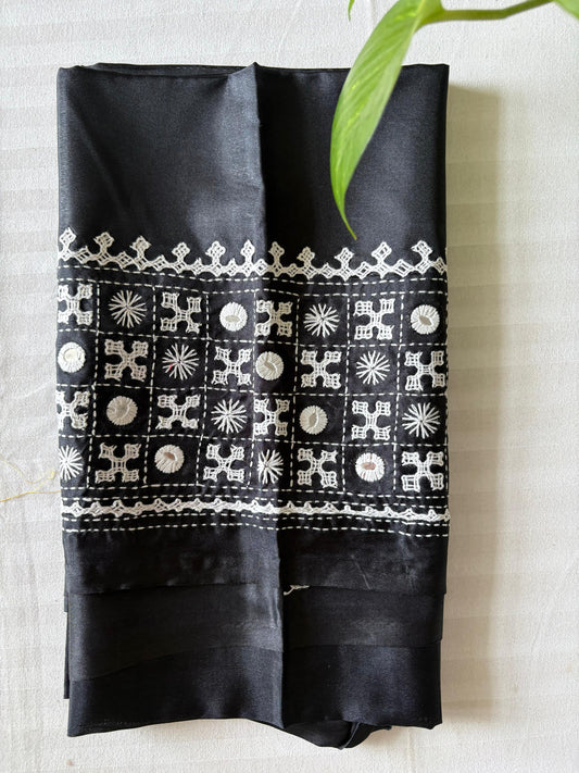 Gujrati work blouse pieces in art silk 1 mtr